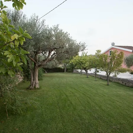Calaforno Villa Giarratana